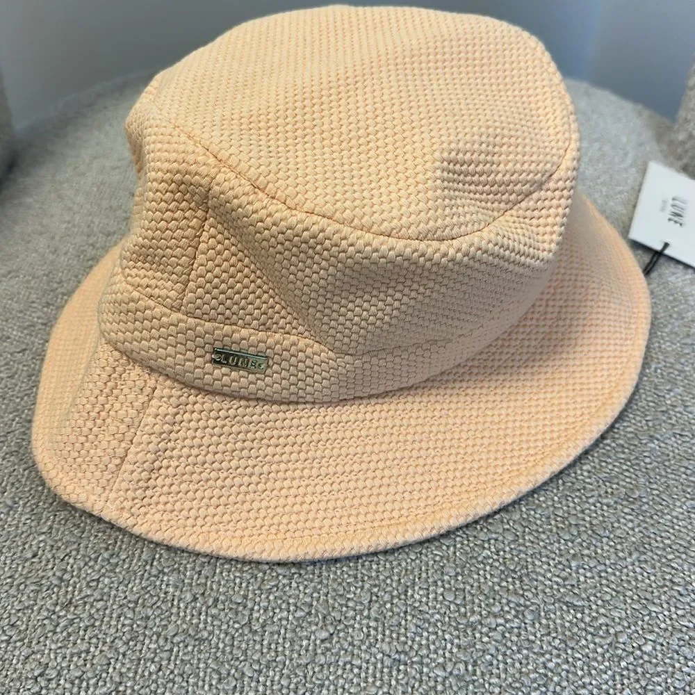 Lune Active Moon Bucket Hat – Almond Cream/Peach (Small)